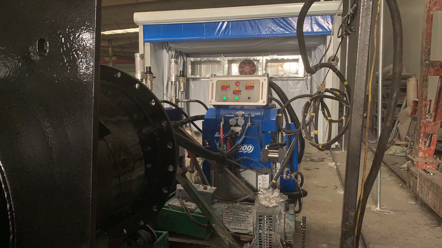 聚脲管道防腐噴涂